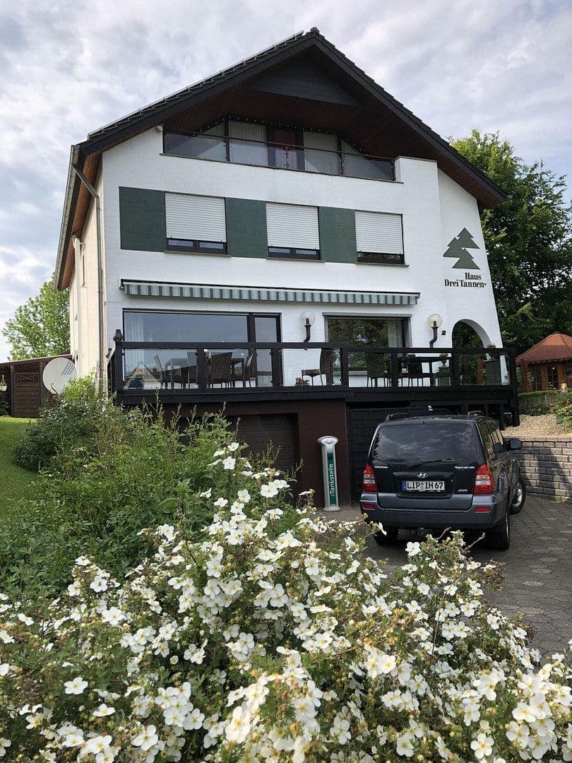 Predaj nebytového priestoru 2.326 m², Schieder-Schwalenberg, Severné Porýnie - Westfálsko Predaj nebytového priestoru 2.326 m², Schieder-Schwalenberg, Severné Porýnie - Westfálsko
