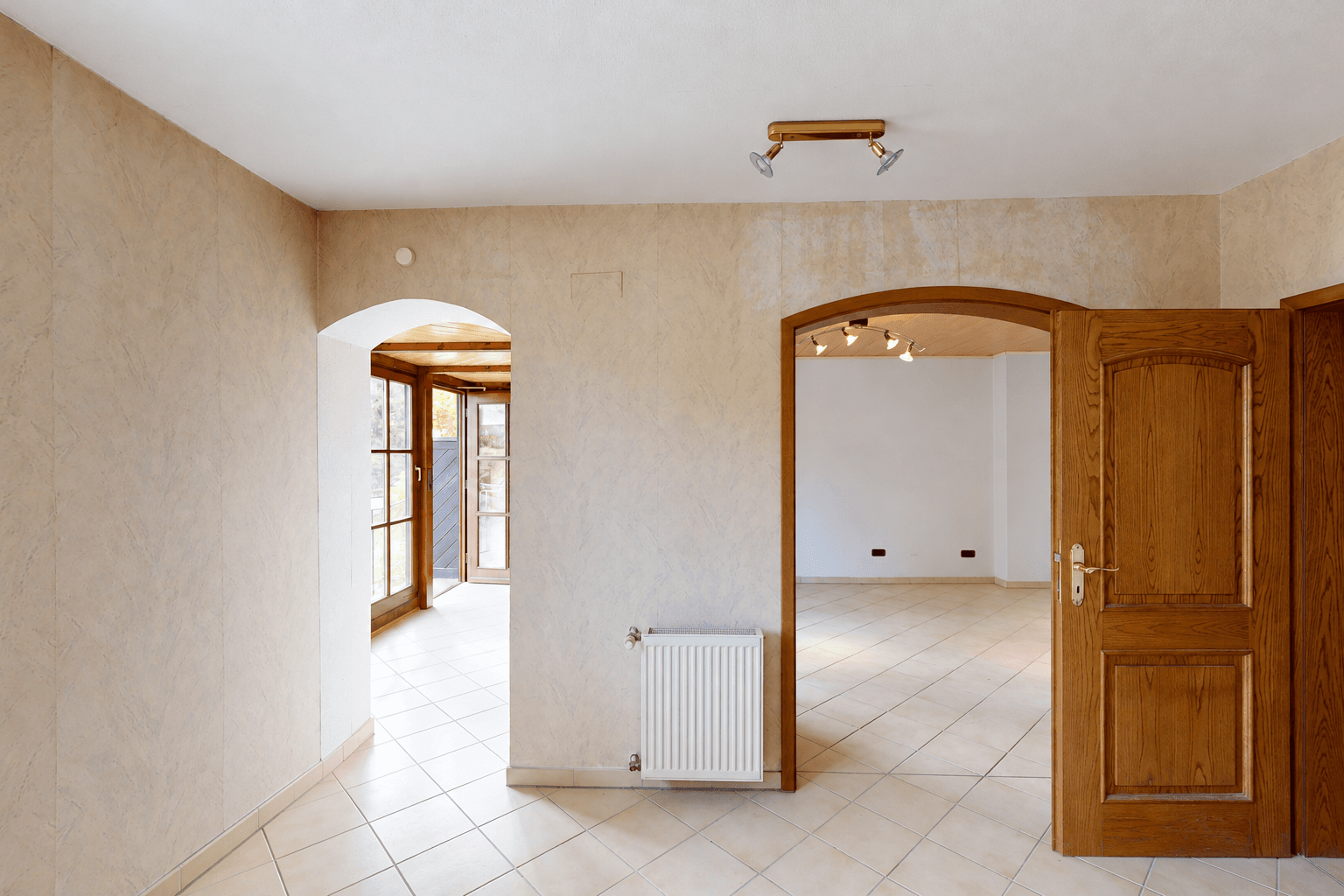 Predaj domu 283 m², pozemok 423 m², Ludwigstr. 20, Mühltal, Hesensko Predaj domu 283 m², pozemok 423 m², Ludwigstr. 20, Mühltal, Hesensko