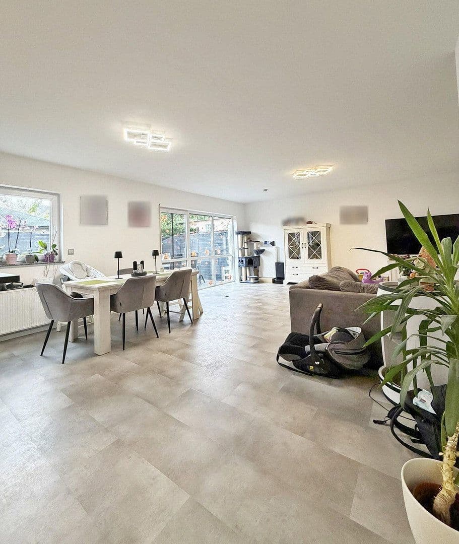 Predaj bytu 3-izbový 107 m², Riedstadt, Hesensko Predaj bytu 3-izbový 107 m², Riedstadt, Hesensko