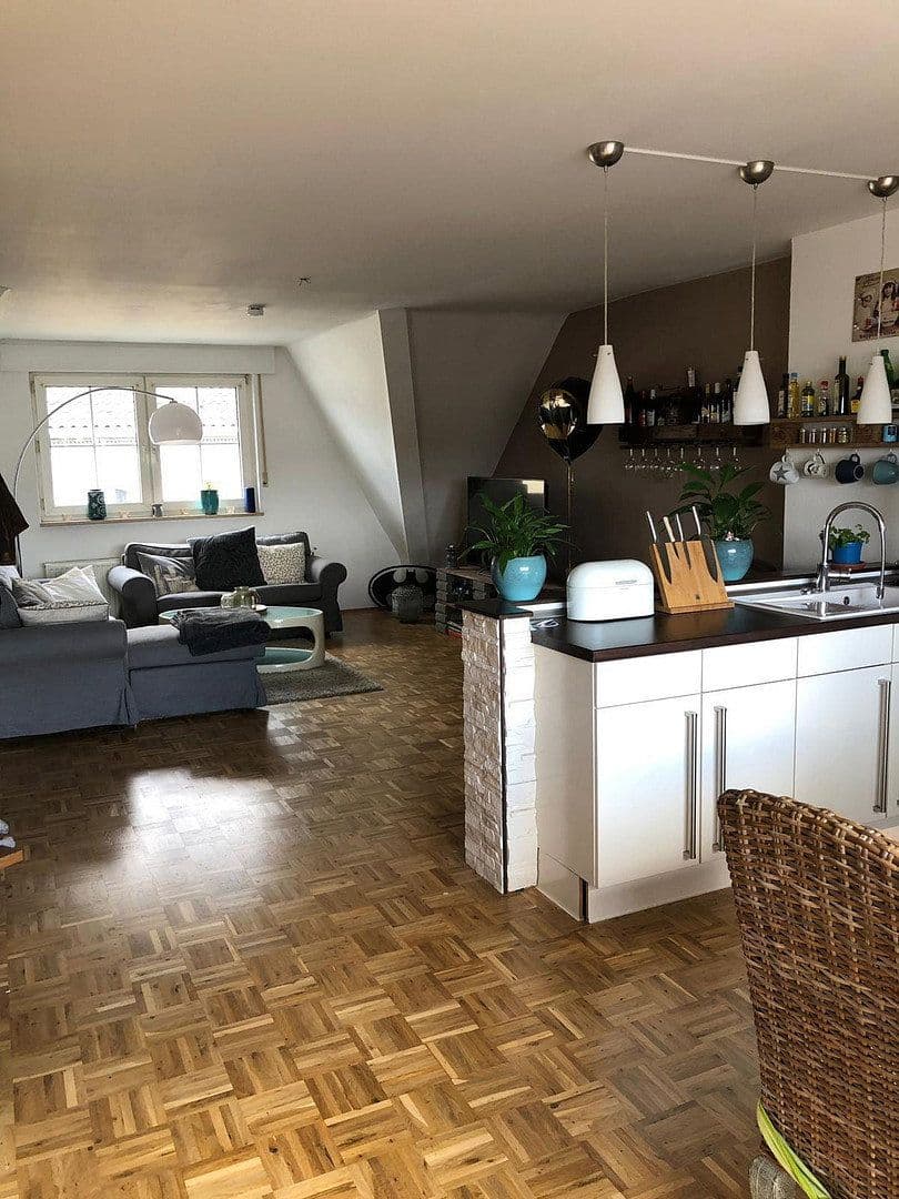 Prenájom bytu 2-izbový 66 m², Waldhausenerstr. 117, Mönchengladbach, Severné Porýnie - Westfálsko Prenájom bytu 2-izbový 66 m², Waldhausenerstr. 117, Mönchengladbach, Severné Porýnie - Westfálsko