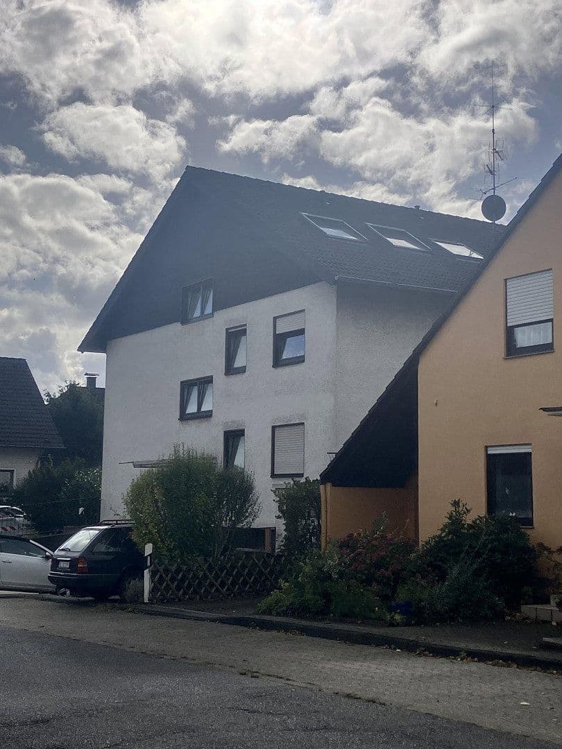 Predaj bytu 3-izbový 76 m², Odenthal, Severné Porýnie - Westfálsko Predaj bytu 3-izbový 76 m², Odenthal, Severné Porýnie - Westfálsko