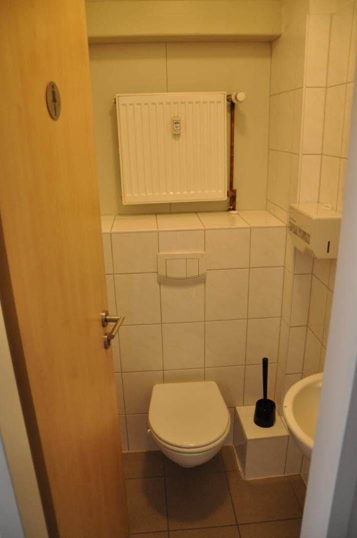 Prenájom nebytového priestoru 462 m², Schiffbauerdamm 16, Wismar, Meklenbursko-Predpomoransko Prenájom nebytového priestoru 462 m², Schiffbauerdamm 16, Wismar, Meklenbursko-Predpomoransko