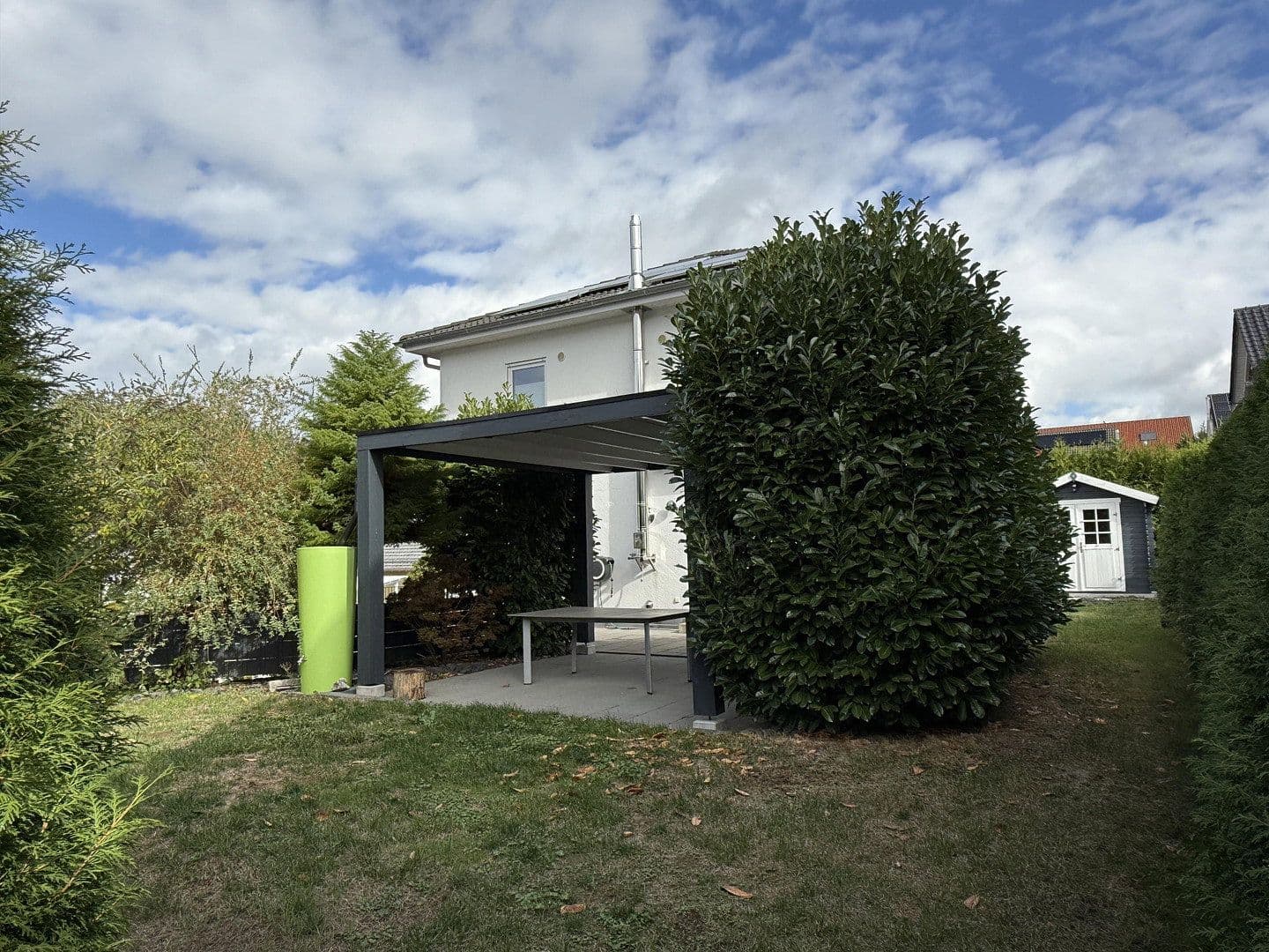 Predaj domu 160 m², pozemok 455 m², Neuenbürg, Bádensko-Wurttembersko Predaj domu 160 m², pozemok 455 m², Neuenbürg, Bádensko-Wurttembersko