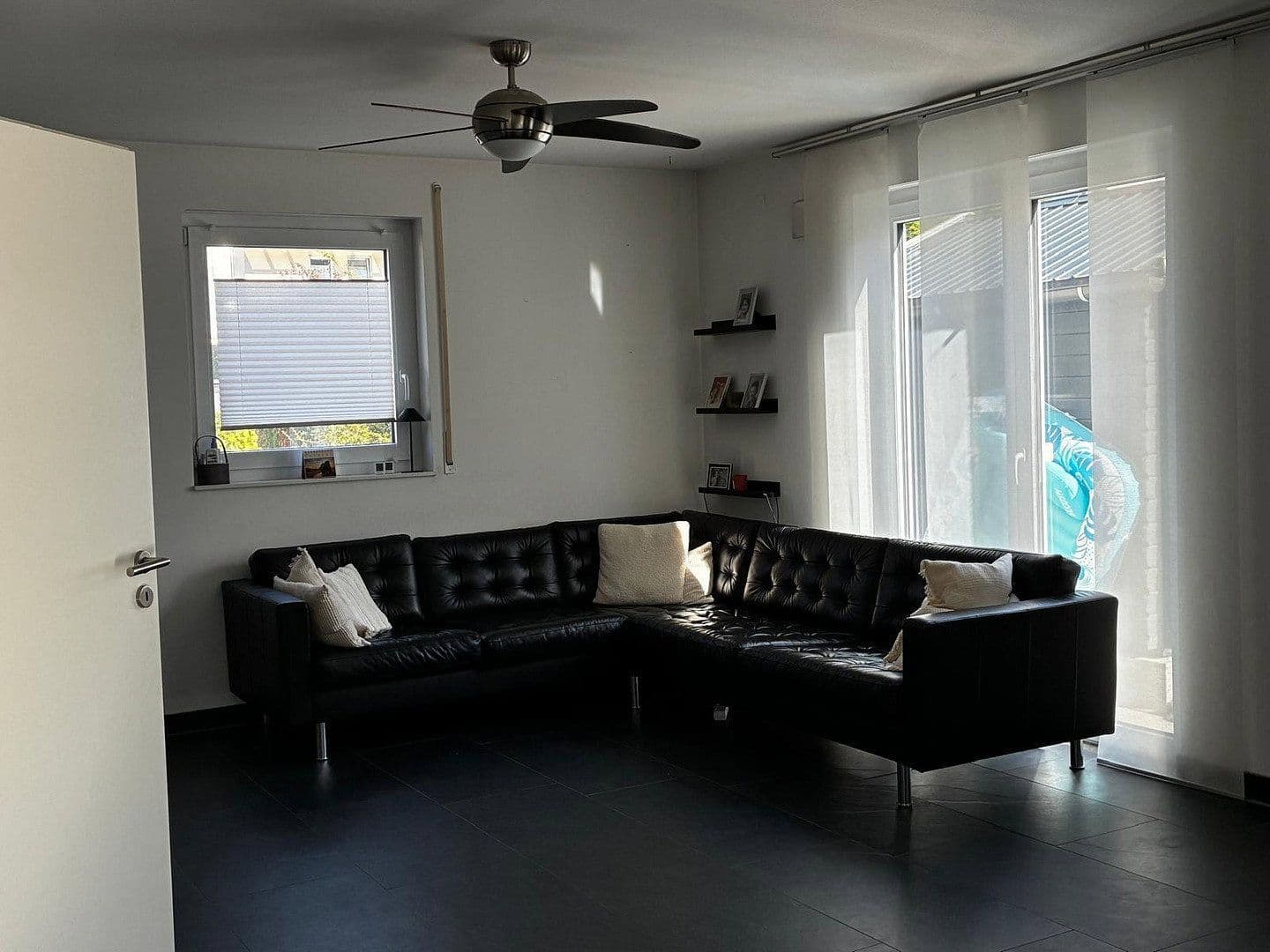 Predaj domu 160 m², pozemok 455 m², Neuenbürg, Bádensko-Wurttembersko Predaj domu 160 m², pozemok 455 m², Neuenbürg, Bádensko-Wurttembersko