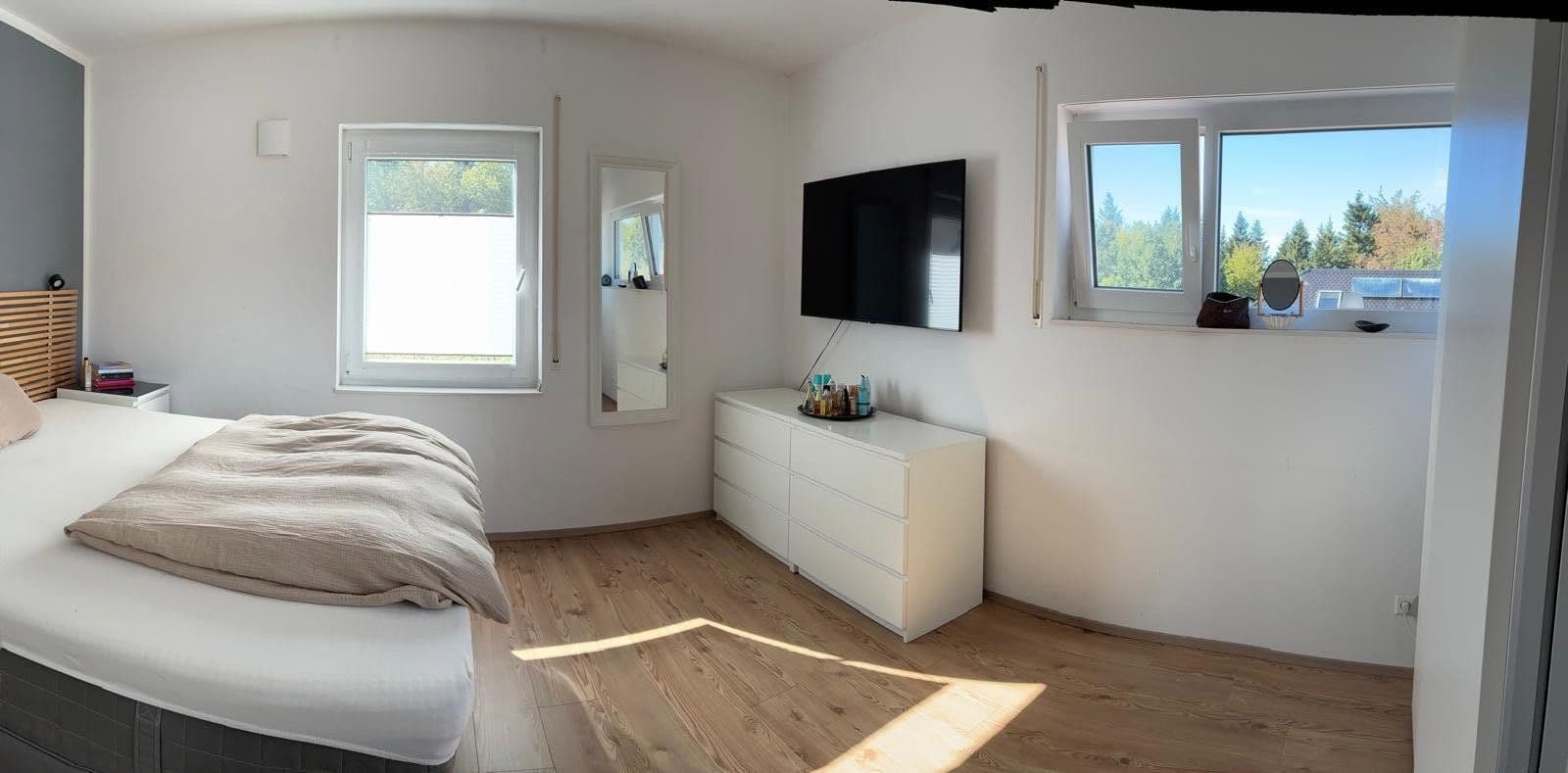 Predaj domu 160 m², pozemok 455 m², Neuenbürg, Bádensko-Wurttembersko Predaj domu 160 m², pozemok 455 m², Neuenbürg, Bádensko-Wurttembersko