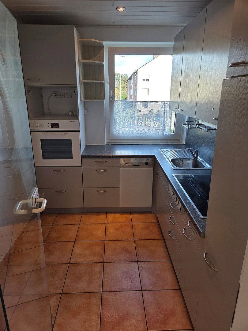 Prenájom bytu 2-izbový 68 m², Bielefeld, Severné Porýnie - Westfálsko Prenájom bytu 2-izbový 68 m², Bielefeld, Severné Porýnie - Westfálsko