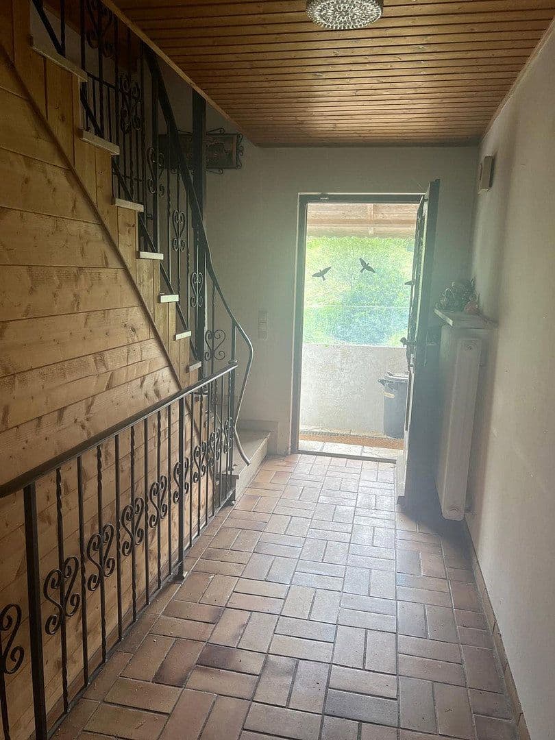 Predaj domu 141 m², pozemok 6.262 m², Aumühler Weg 3, Valley, Bavorsko Predaj domu 141 m², pozemok 6.262 m², Aumühler Weg 3, Valley, Bavorsko