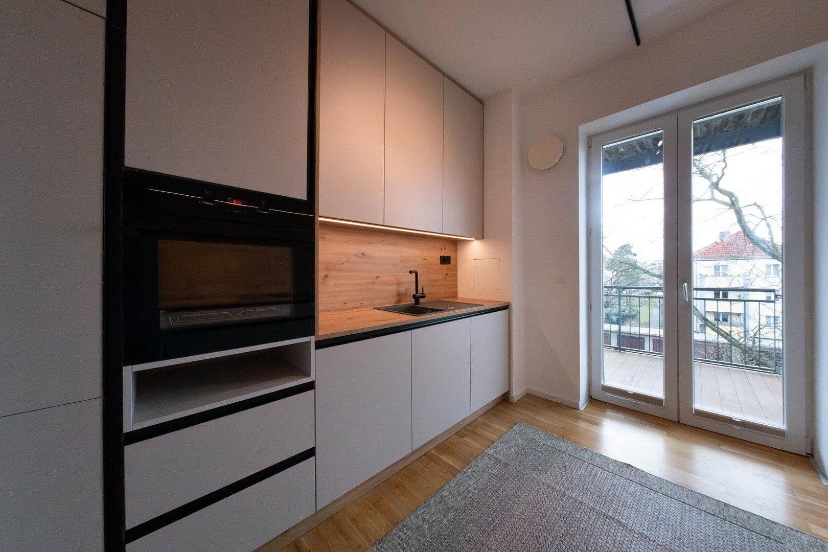 Predaj bytu 4-izbový 105 m², Sterndamm 66 E, Berlin-Johannisstal, Berlín Predaj bytu 4-izbový 105 m², Sterndamm 66 E, Berlin-Johannisstal, Berlín