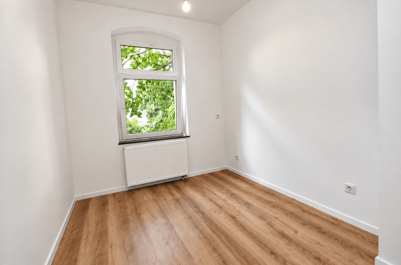 Prenájom bytu 3-izbový 69 m², Berlin, Berlín Prenájom bytu 3-izbový 69 m², Berlin, Berlín