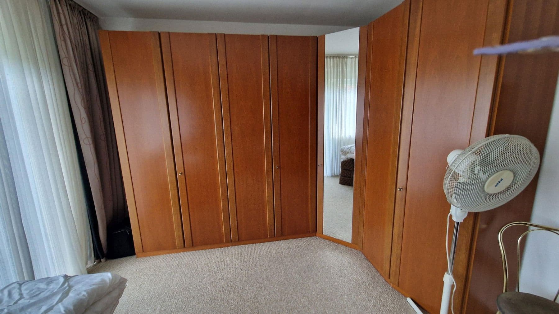Prenájom domu 120 m², pozemok 200 m², Düsseldorf, Severné Porýnie - Westfálsko Prenájom domu 120 m², pozemok 200 m², Düsseldorf, Severné Porýnie - Westfálsko