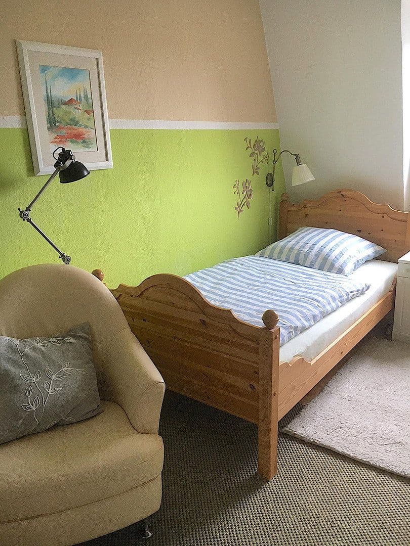 Prenájom bytu 1-izbový 35 m², Wuppertal, Severné Porýnie - Westfálsko Prenájom bytu 1-izbový 35 m², Wuppertal, Severné Porýnie - Westfálsko