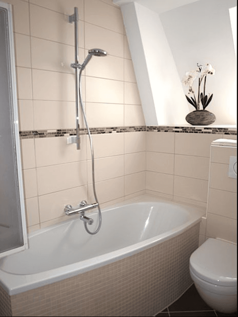 Prenájom bytu 1-izbový 35 m², Wuppertal, Severné Porýnie - Westfálsko Prenájom bytu 1-izbový 35 m², Wuppertal, Severné Porýnie - Westfálsko