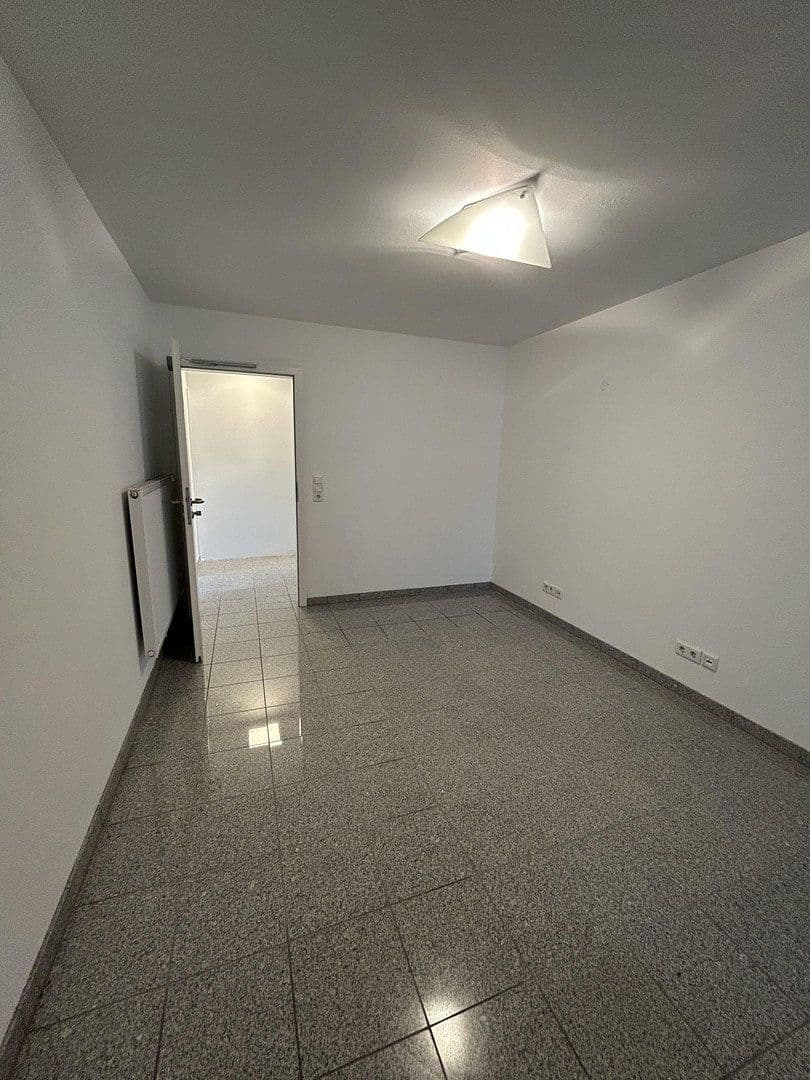 Prenájom bytu 2-izbový 60 m², Goldbach, Bavorsko Prenájom bytu 2-izbový 60 m², Goldbach, Bavorsko