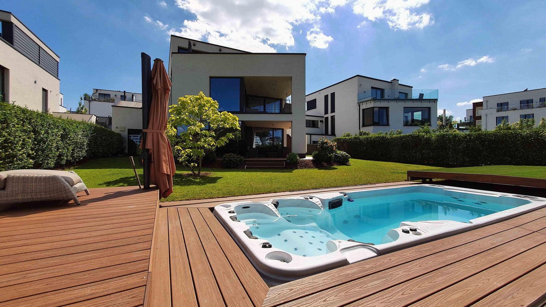 Predaj domu 312 m², pozemok 701 m², Röhrichtweg 12, Dortmund, Severné Porýnie - Westfálsko Predaj domu 312 m², pozemok 701 m², Röhrichtweg 12, Dortmund, Severné Porýnie - Westfálsko