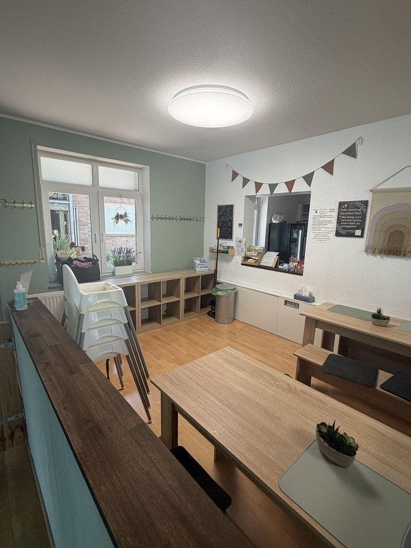 Prenájom kancelárie 142 m², Bismarckstraße 2c, Meerbusch, Severné Porýnie - Westfálsko Prenájom kancelárie 142 m², Bismarckstraße 2c, Meerbusch, Severné Porýnie - Westfálsko