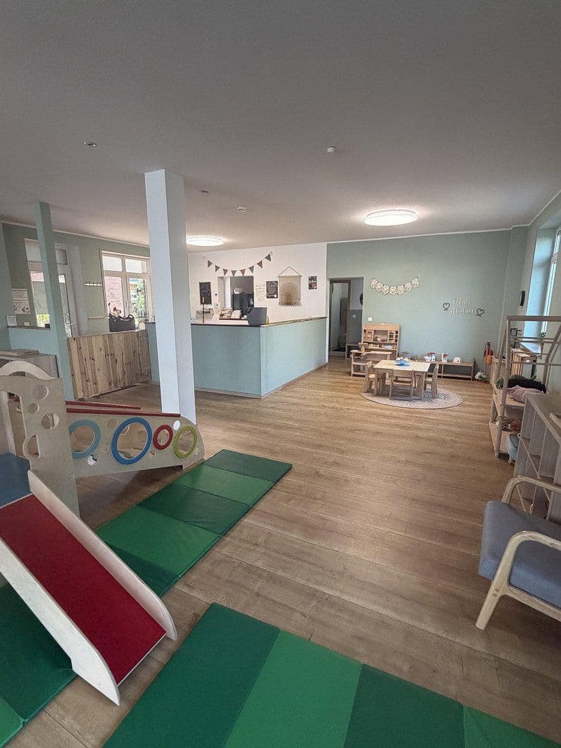 Prenájom kancelárie 142 m², Bismarckstraße 2c, Meerbusch, Severné Porýnie - Westfálsko Prenájom kancelárie 142 m², Bismarckstraße 2c, Meerbusch, Severné Porýnie - Westfálsko