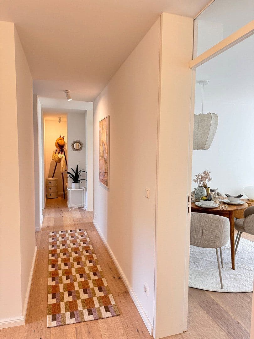 Predaj bytu 3-izbový 71 m², Esslingen am Neckar, Bádensko-Wurttembersko Predaj bytu 3-izbový 71 m², Esslingen am Neckar, Bádensko-Wurttembersko