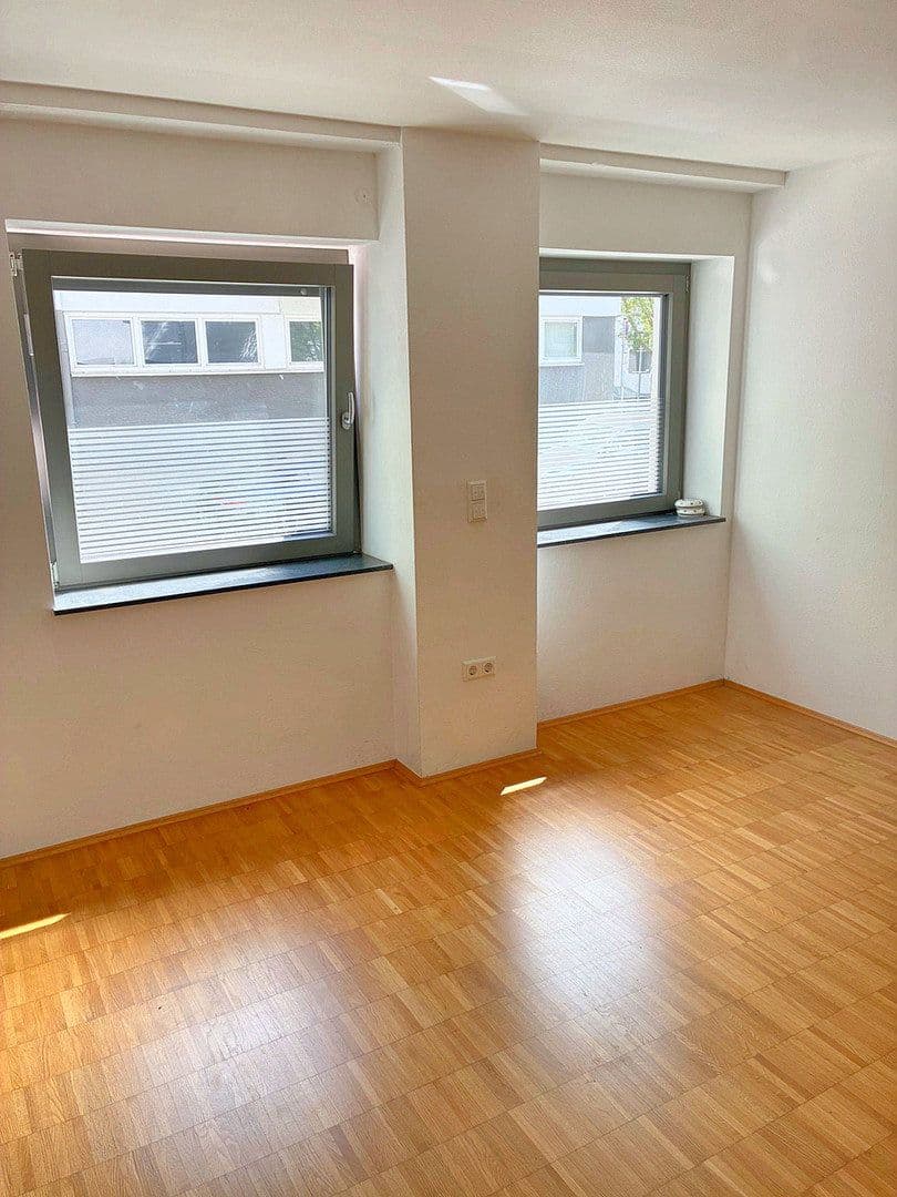 Prenájom bytu 3-izbový 85 m², Nordbergstrasse 25, Heilbronn, Bádensko-Wurttembersko Prenájom bytu 3-izbový 85 m², Nordbergstrasse 25, Heilbronn, Bádensko-Wurttembersko