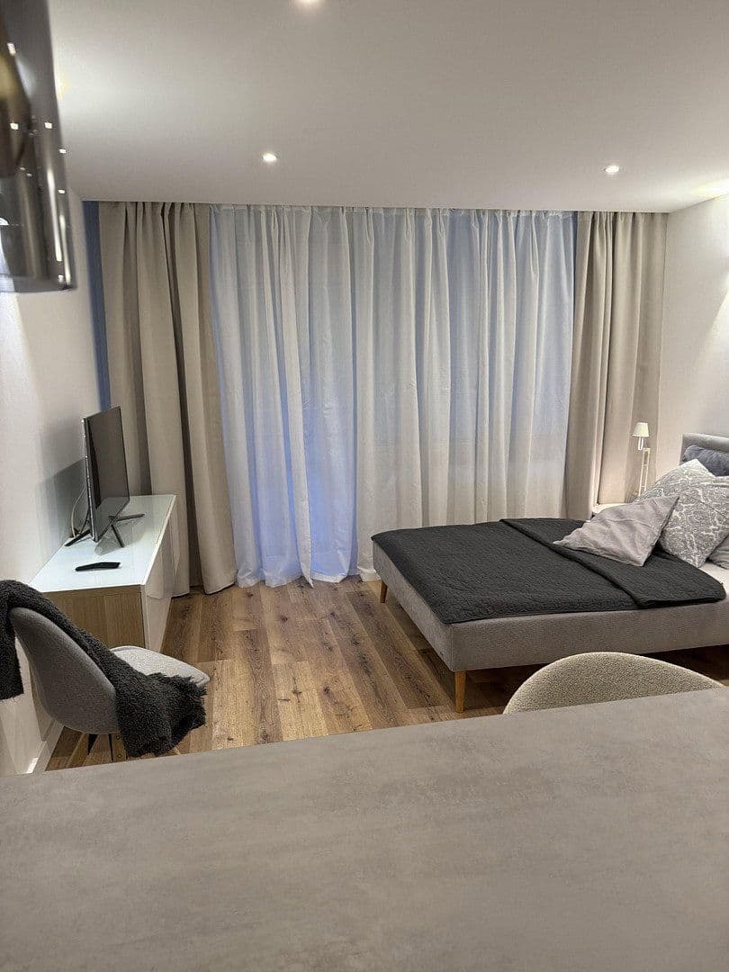 Prenájom bytu 1-izbový 35 m², Mittlelerer Hasenpfad, Frankfurt am Main, Hesensko Prenájom bytu 1-izbový 35 m², Mittlelerer Hasenpfad, Frankfurt am Main, Hesensko