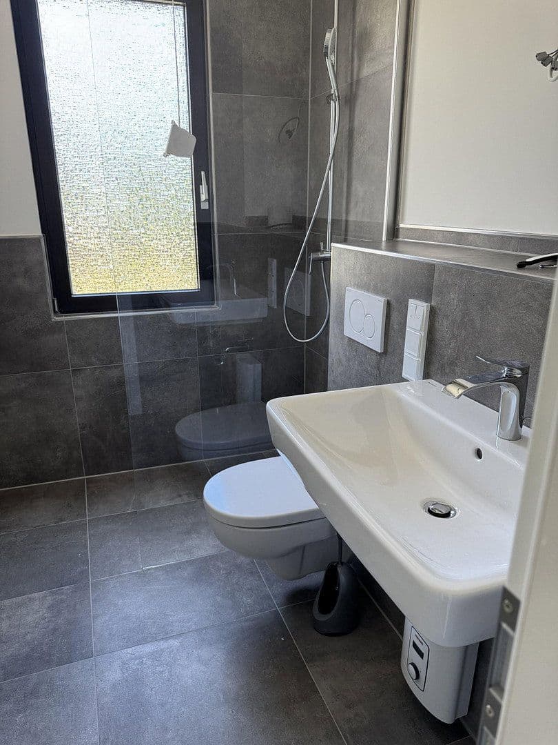 Prenájom bytu 3-izbový 96 m², Garbsen, Dolné Sasko Prenájom bytu 3-izbový 96 m², Garbsen, Dolné Sasko