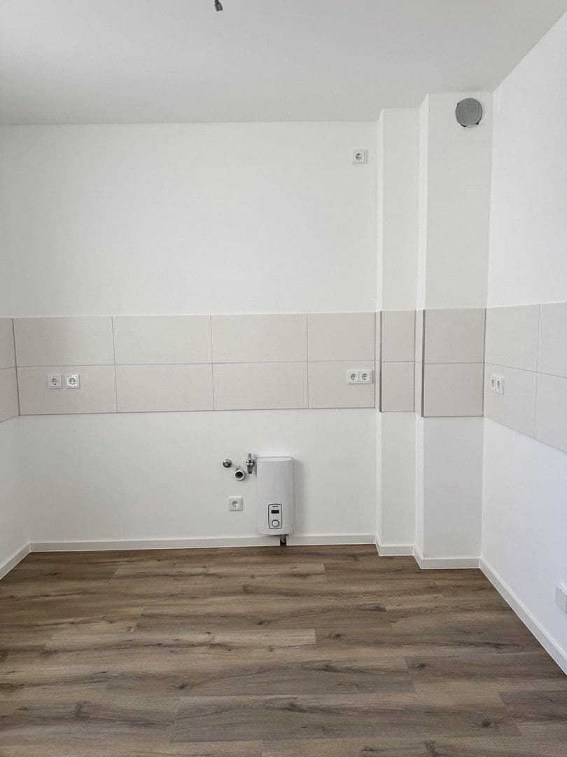 Prenájom bytu 3-izbový 96 m², Garbsen, Dolné Sasko Prenájom bytu 3-izbový 96 m², Garbsen, Dolné Sasko