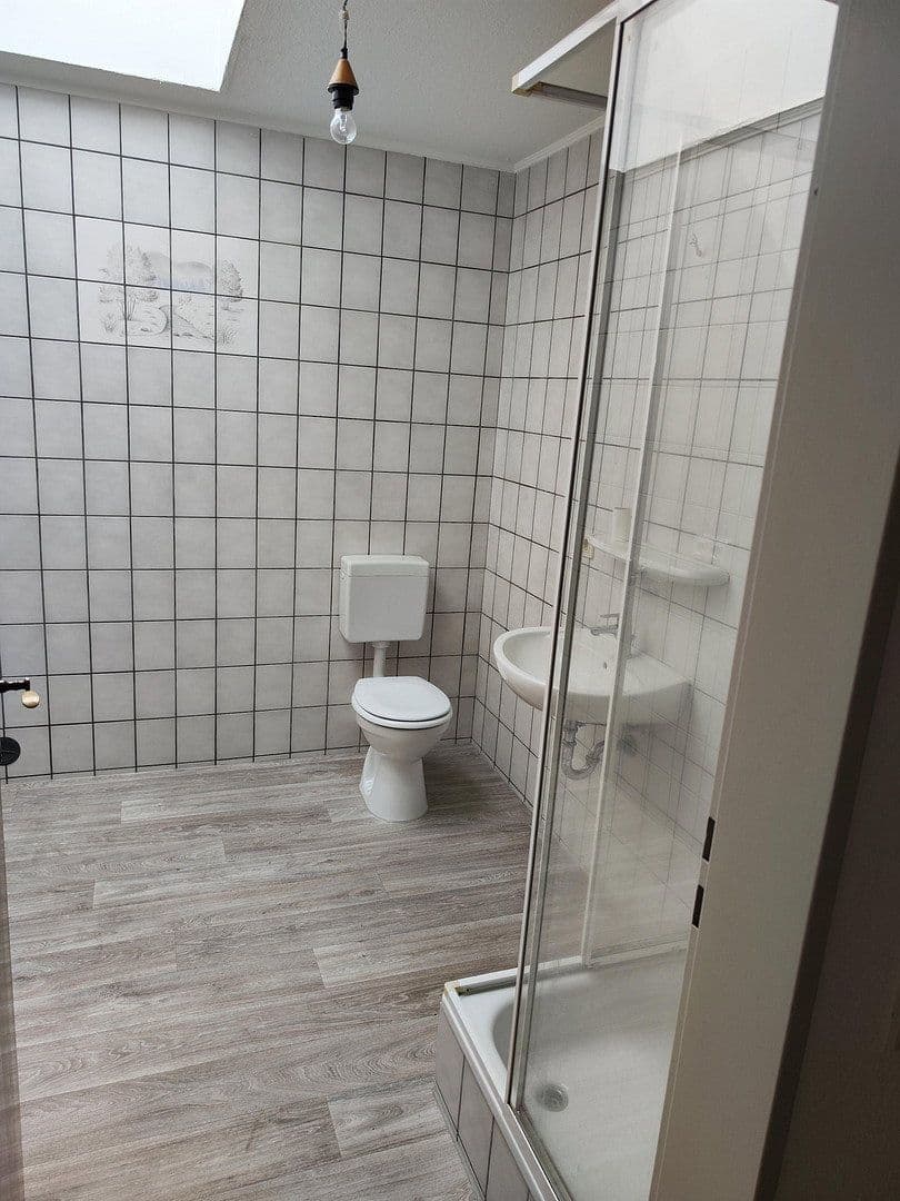 Prenájom bytu 2-izbový 90 m², Lauenburg/Elbe, Šlezvicko-Holštajnsko Prenájom bytu 2-izbový 90 m², Lauenburg/Elbe, Šlezvicko-Holštajnsko