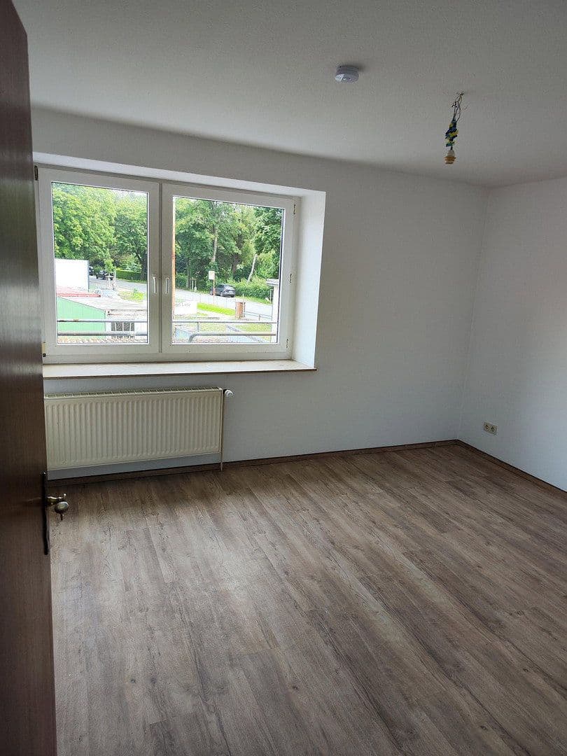 Prenájom bytu 2-izbový 90 m², Lauenburg/Elbe, Šlezvicko-Holštajnsko Prenájom bytu 2-izbový 90 m², Lauenburg/Elbe, Šlezvicko-Holštajnsko