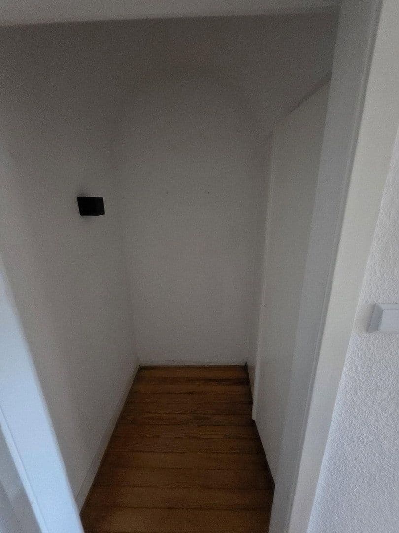 Prenájom bytu 2-izbový 70 m², Bahnhofstraße 31, Bonn, Severné Porýnie - Westfálsko Prenájom bytu 2-izbový 70 m², Bahnhofstraße 31, Bonn, Severné Porýnie - Westfálsko