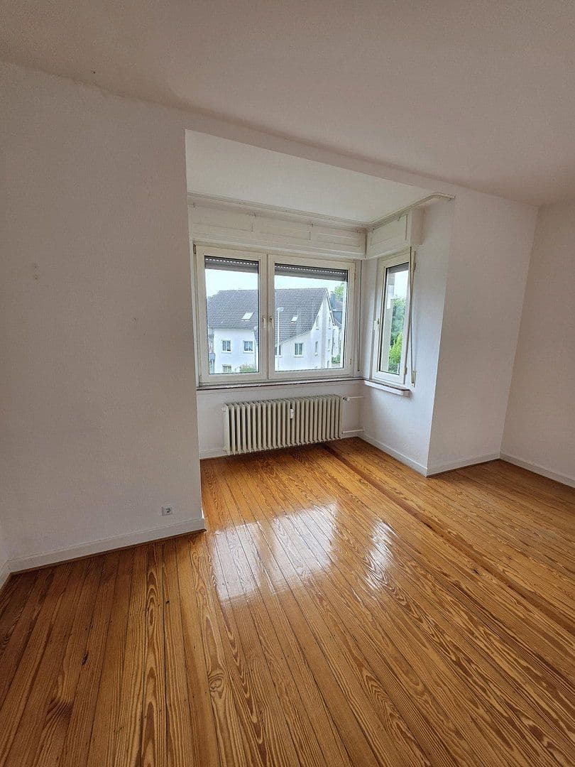 Prenájom bytu 2-izbový 70 m², Bahnhofstraße 31, Bonn, Severné Porýnie - Westfálsko Prenájom bytu 2-izbový 70 m², Bahnhofstraße 31, Bonn, Severné Porýnie - Westfálsko