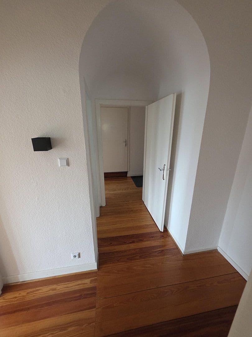 Prenájom bytu 2-izbový 70 m², Bahnhofstraße 31, Bonn, Severné Porýnie - Westfálsko Prenájom bytu 2-izbový 70 m², Bahnhofstraße 31, Bonn, Severné Porýnie - Westfálsko