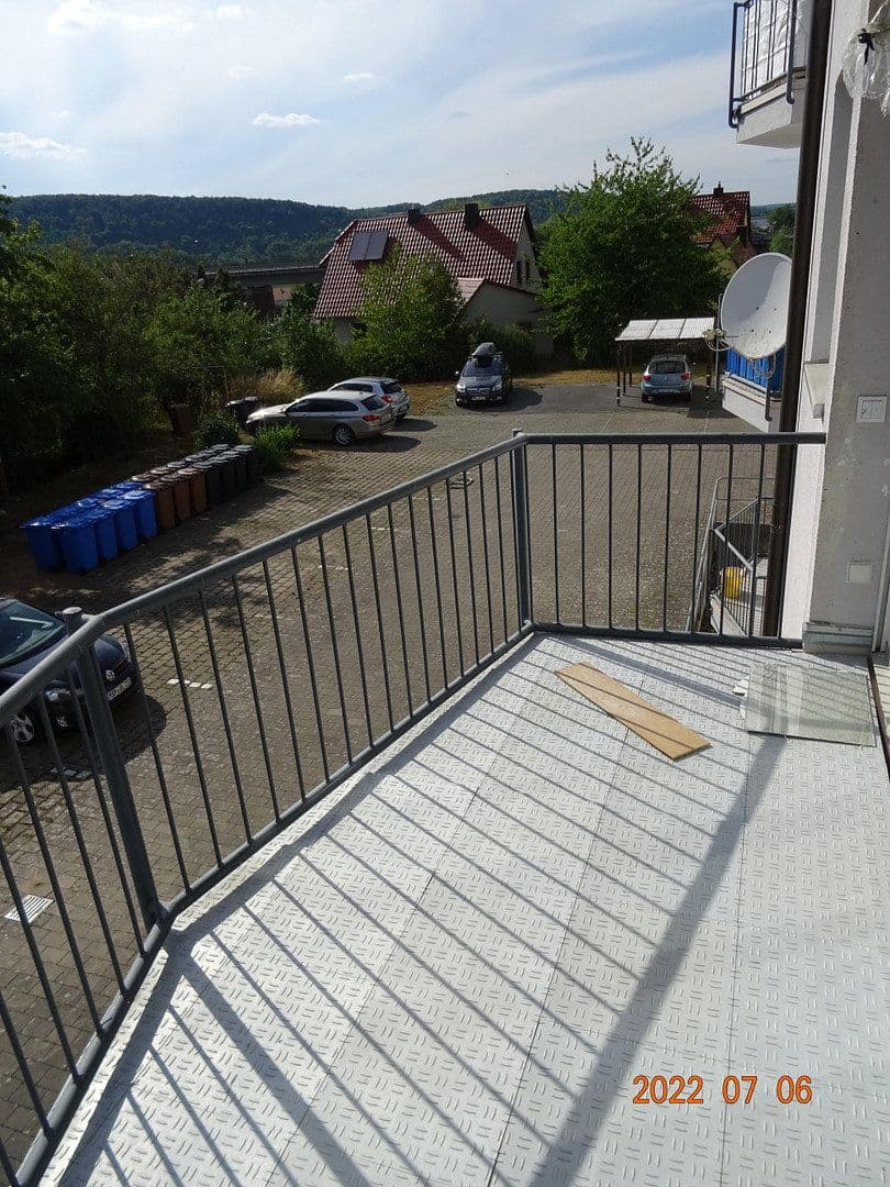 Prenájom bytu 4-izbový 90 m², Fliederweg 24, Zellingen, Bavorsko Prenájom bytu 4-izbový 90 m², Fliederweg 24, Zellingen, Bavorsko