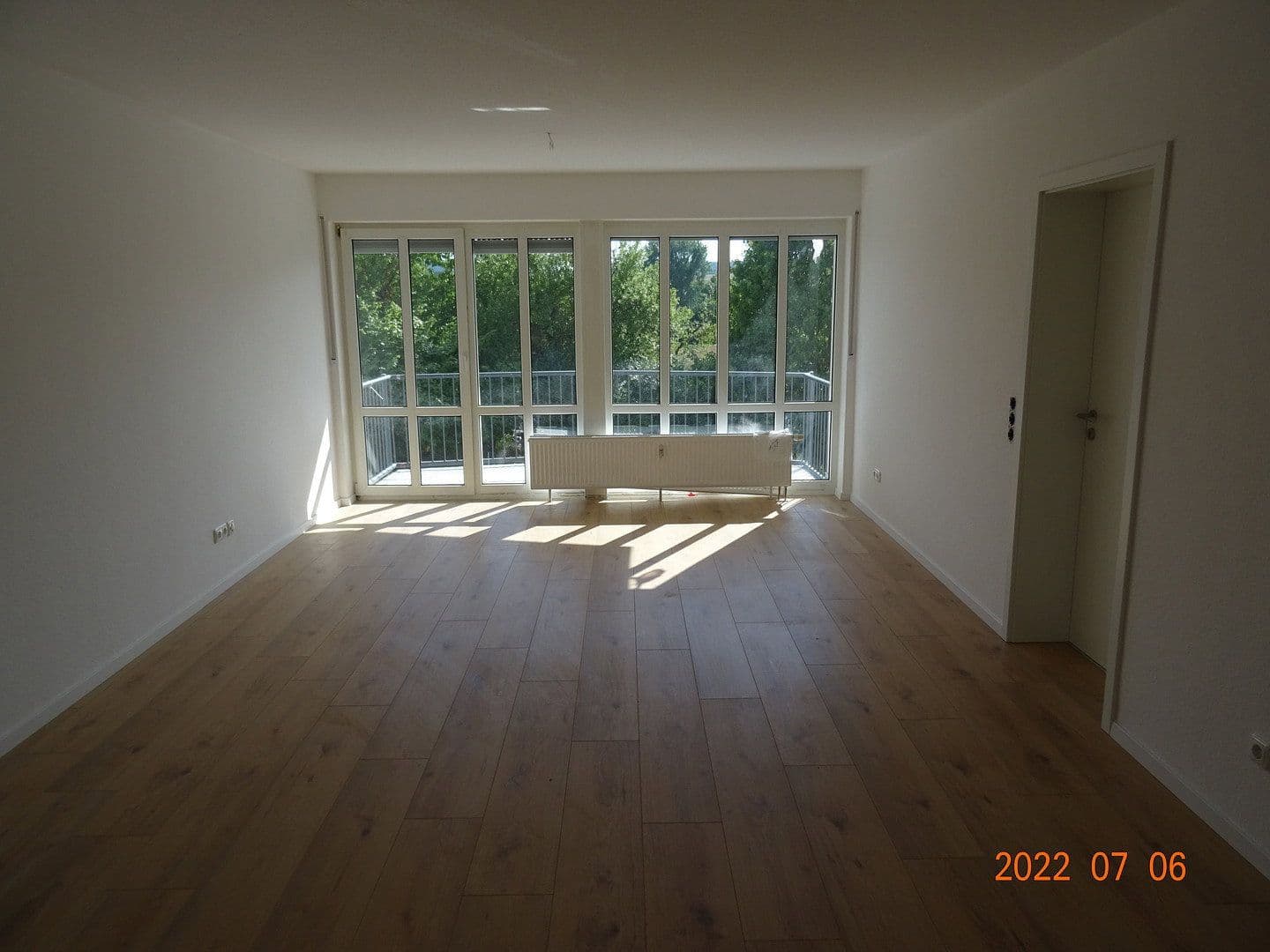 Prenájom bytu 4-izbový 90 m², Fliederweg 24, Zellingen, Bavorsko Prenájom bytu 4-izbový 90 m², Fliederweg 24, Zellingen, Bavorsko