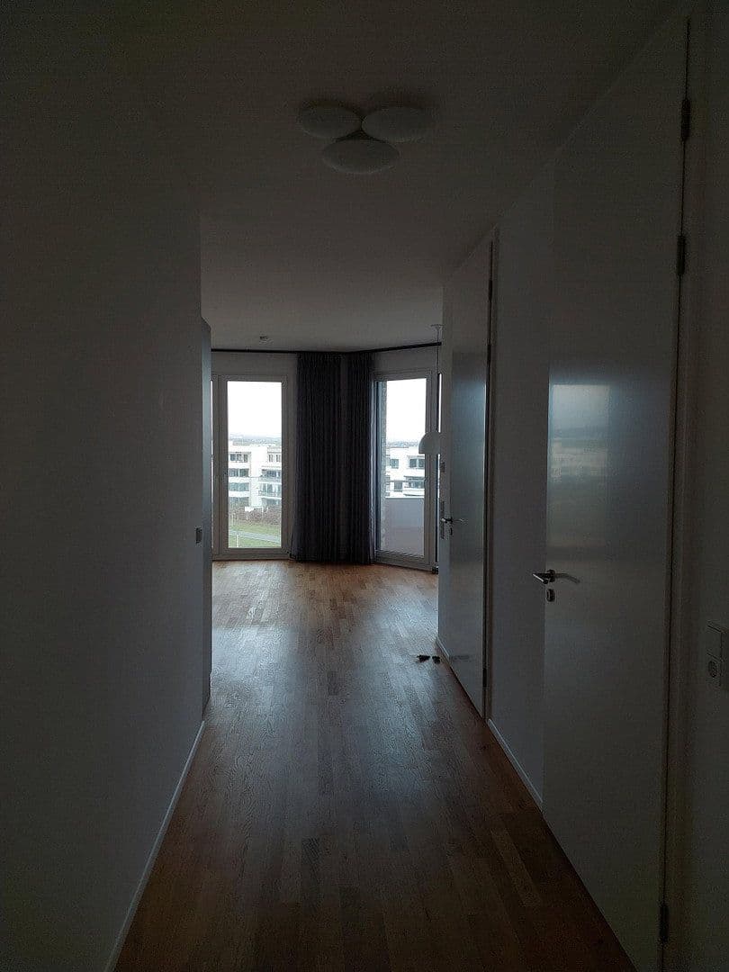 Prenájom bytu 3-izbový 76 m², Ella-Bergmann-Michel-Strasse 1, Frankfurt am Main, Hesensko Prenájom bytu 3-izbový 76 m², Ella-Bergmann-Michel-Strasse 1, Frankfurt am Main, Hesensko