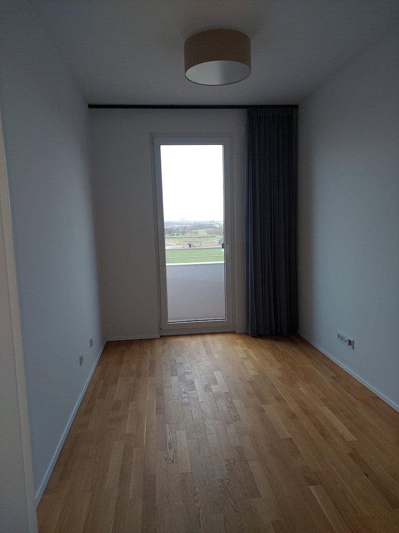 Prenájom bytu 3-izbový 76 m², Ella-Bergmann-Michel-Strasse 1, Frankfurt am Main, Hesensko Prenájom bytu 3-izbový 76 m², Ella-Bergmann-Michel-Strasse 1, Frankfurt am Main, Hesensko