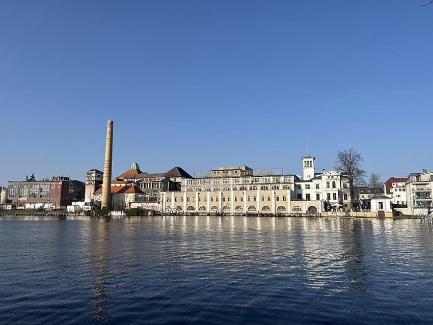 Prenájom kancelárie 200 m², Josef-Nawrocki-Str. 10, Berlin-Friedrichshagen, Berlín Prenájom kancelárie 200 m², Josef-Nawrocki-Str. 10, Berlin-Friedrichshagen, Berlín