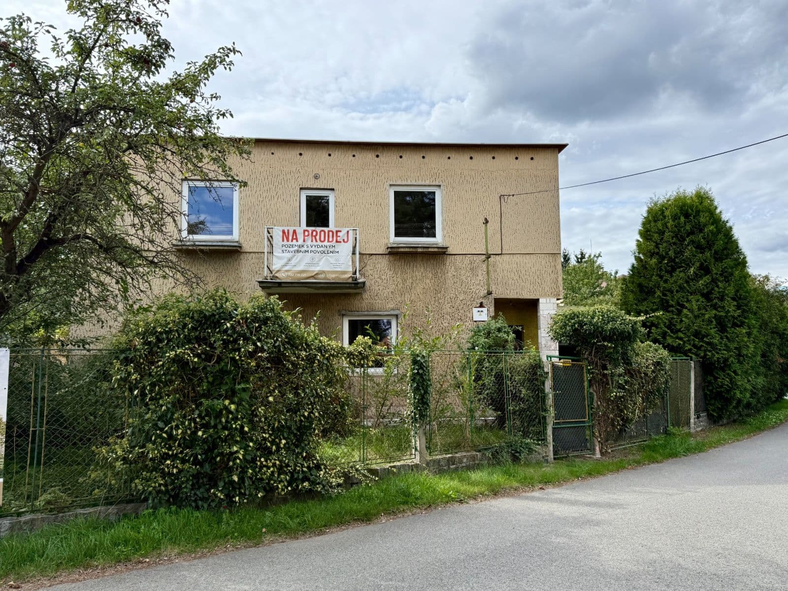 Predaj domu 326 m², pozemok 927 m², Trnová, Středočeský kraj Predaj domu 326 m², pozemok 927 m², Trnová, Středočeský kraj