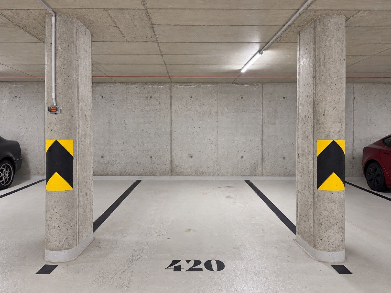 Prenájom garáže 13 m², Československého exilu, Praha, Praha Prenájom garáže 13 m², Československého exilu, Praha, Praha