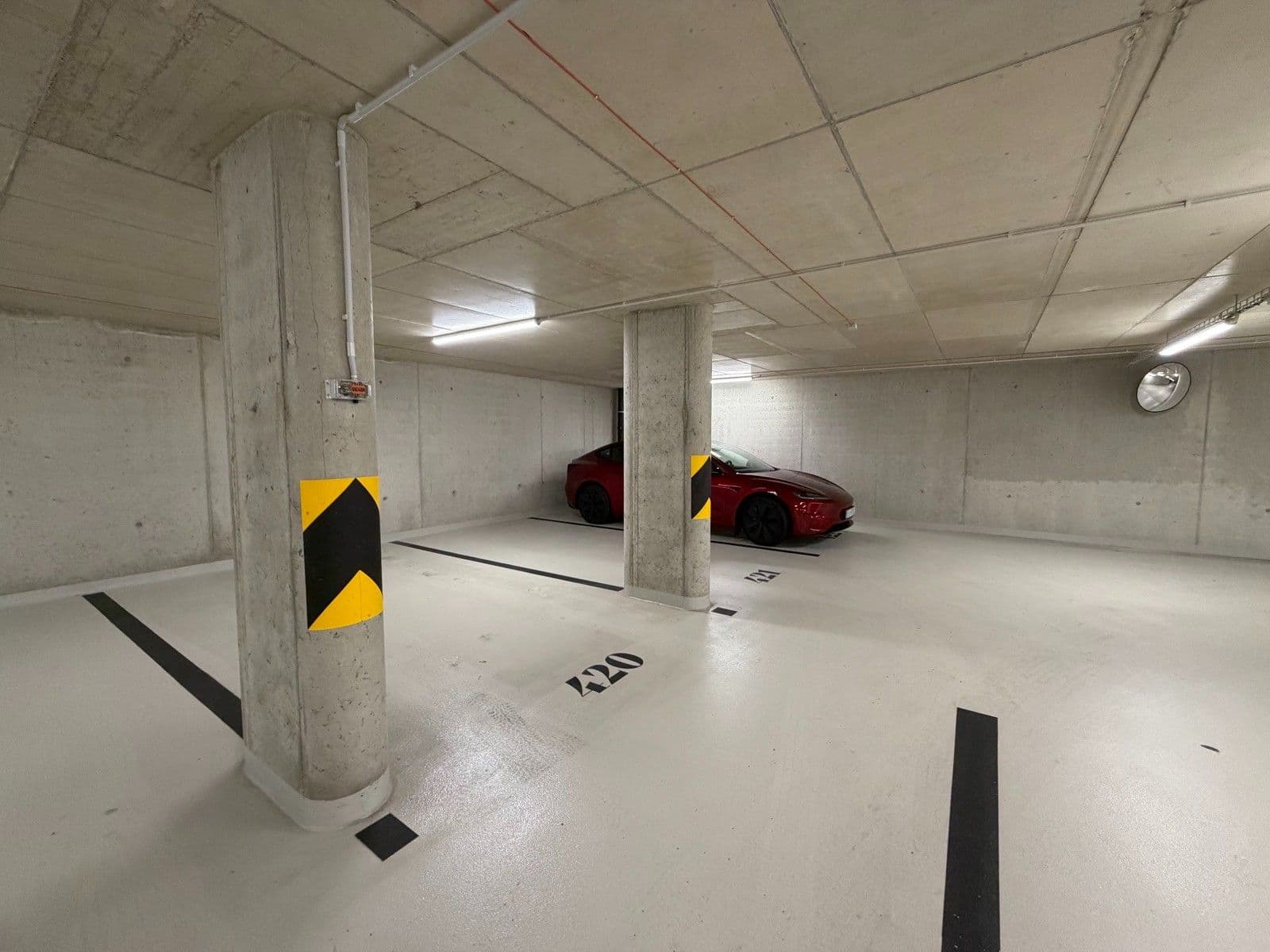 Prenájom garáže 13 m², Československého exilu, Praha, Praha Prenájom garáže 13 m², Československého exilu, Praha, Praha