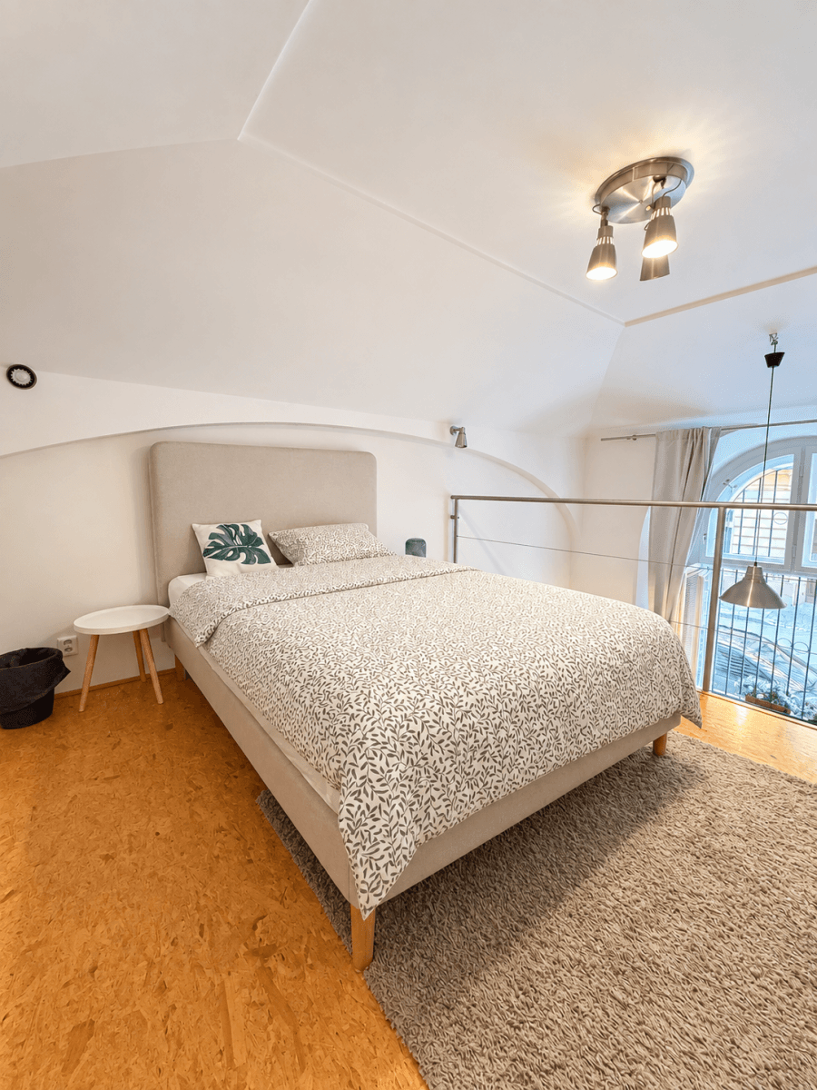 Prenájom bytu 75 m², Na Valentince, Praha, Praha Prenájom bytu 75 m², Na Valentince, Praha, Praha