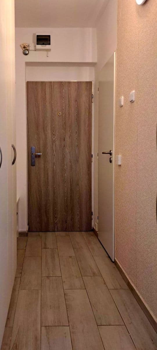 Prenájom bytu 1-izbový 39 m², Patočkova, Hodonín, Jihomoravský kraj Prenájom bytu 1-izbový 39 m², Patočkova, Hodonín, Jihomoravský kraj