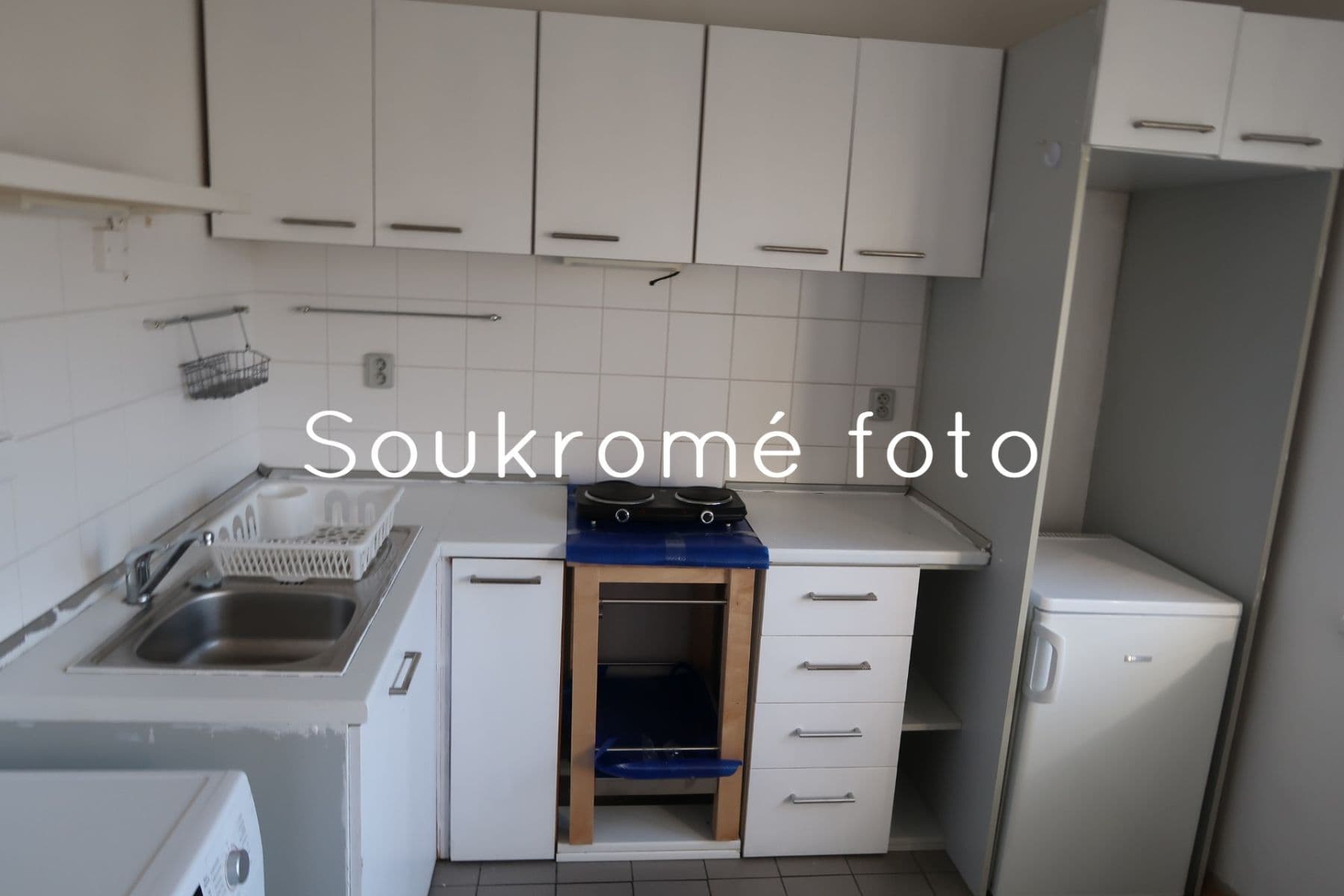 Prenájom bytu 2-izbový 45 m², Budyňská, Praha, Praha Prenájom bytu 2-izbový 45 m², Budyňská, Praha, Praha
