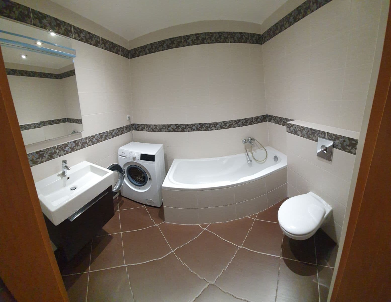 Prenájom bytu 2-izbový 55 m², Míšovická, Praha, Praha Prenájom bytu 2-izbový 55 m², Míšovická, Praha, Praha