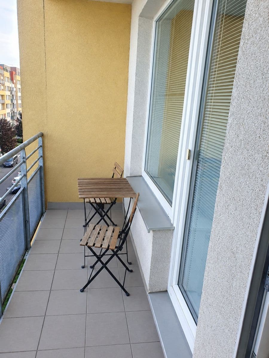 Prenájom bytu 2-izbový 55 m², Míšovická, Praha, Praha Prenájom bytu 2-izbový 55 m², Míšovická, Praha, Praha