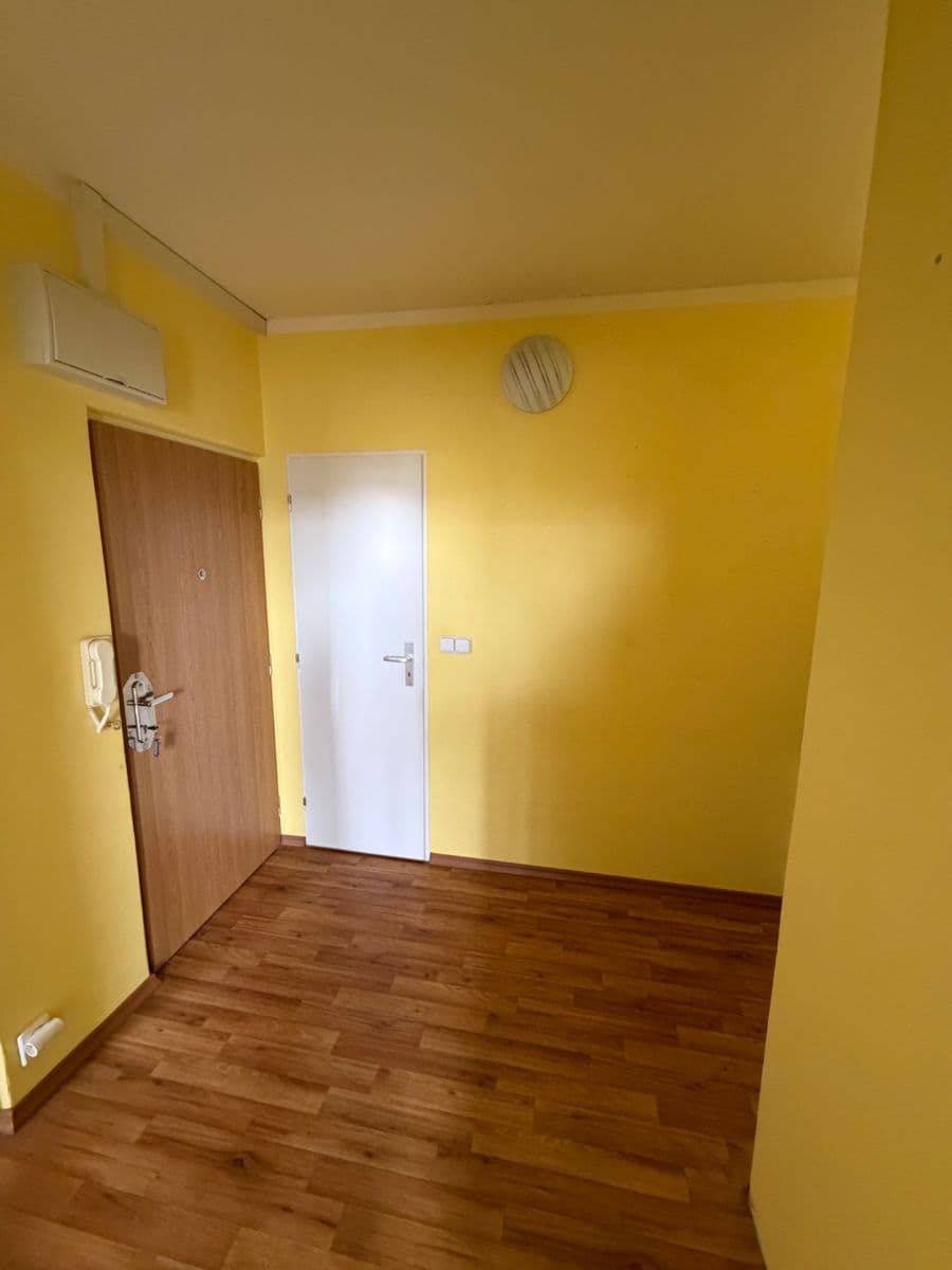 Predaj bytu 2-izbový 54 m², Masarykovo nám., Hustopeče, Jihomoravský kraj Predaj bytu 2-izbový 54 m², Masarykovo nám., Hustopeče, Jihomoravský kraj