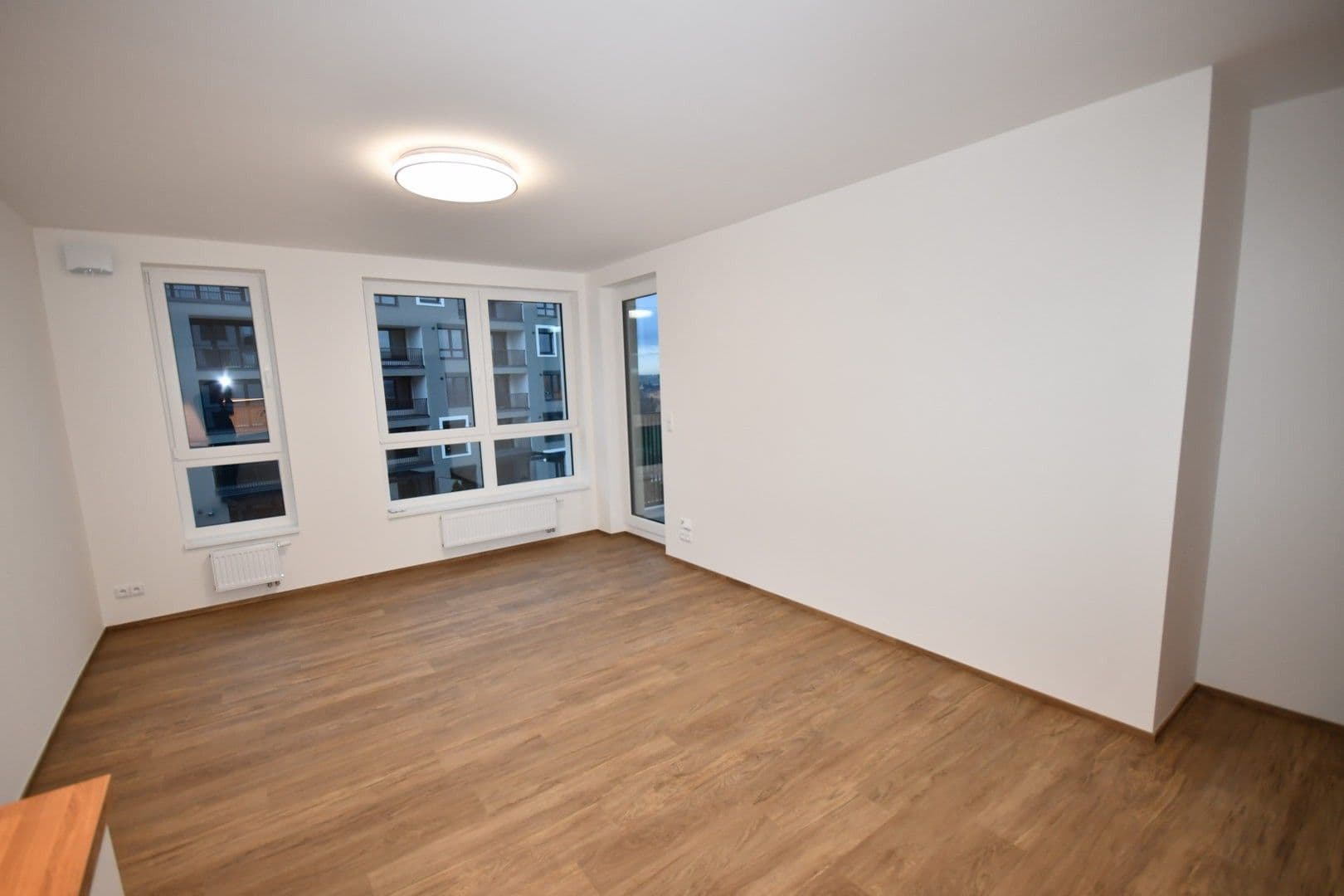 Prenájom bytu 2-izbový 58 m², Gollové, Praha, Praha Prenájom bytu 2-izbový 58 m², Gollové, Praha, Praha