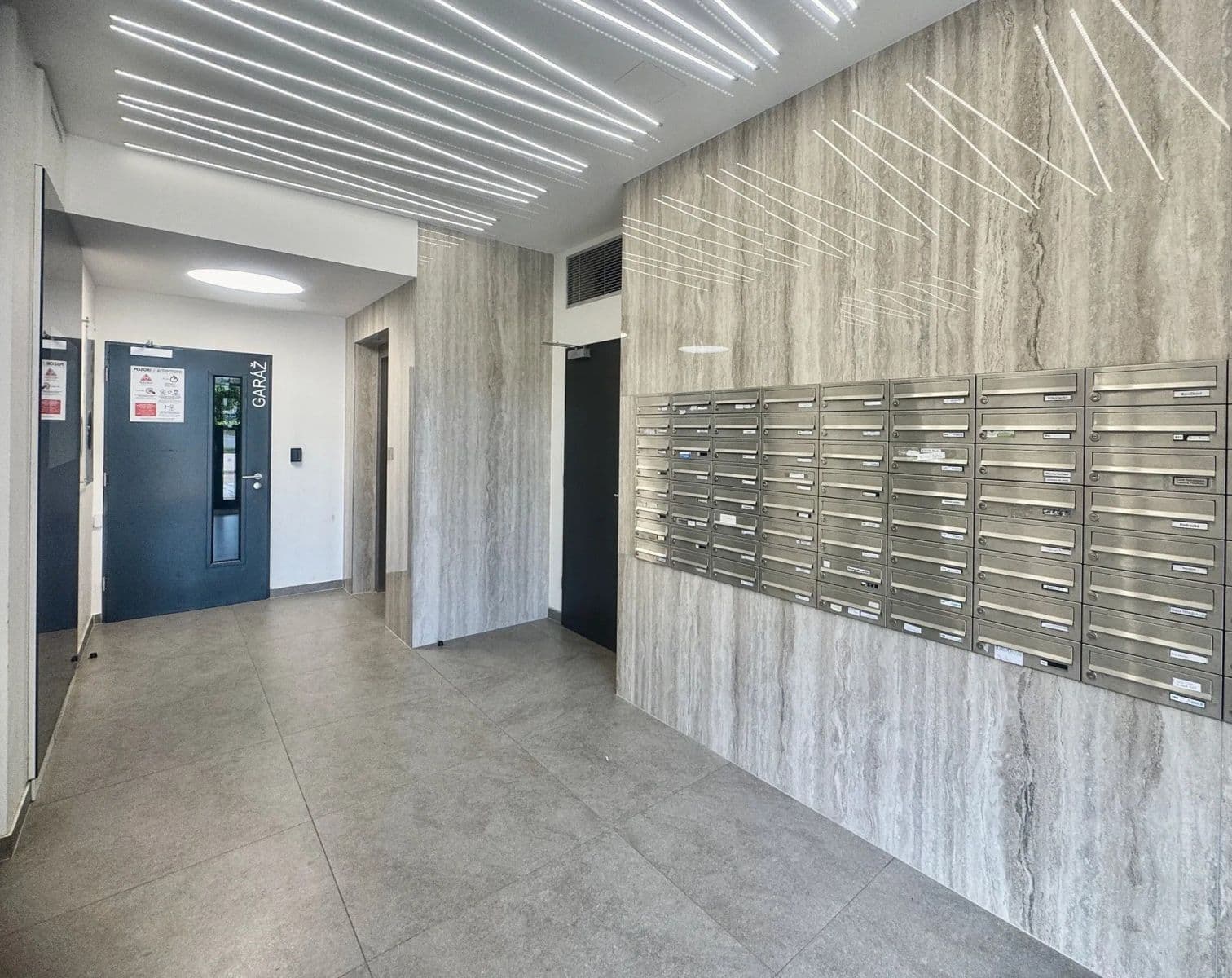 Prenájom bytu 2-izbový 58 m², Gollové, Praha, Praha Prenájom bytu 2-izbový 58 m², Gollové, Praha, Praha