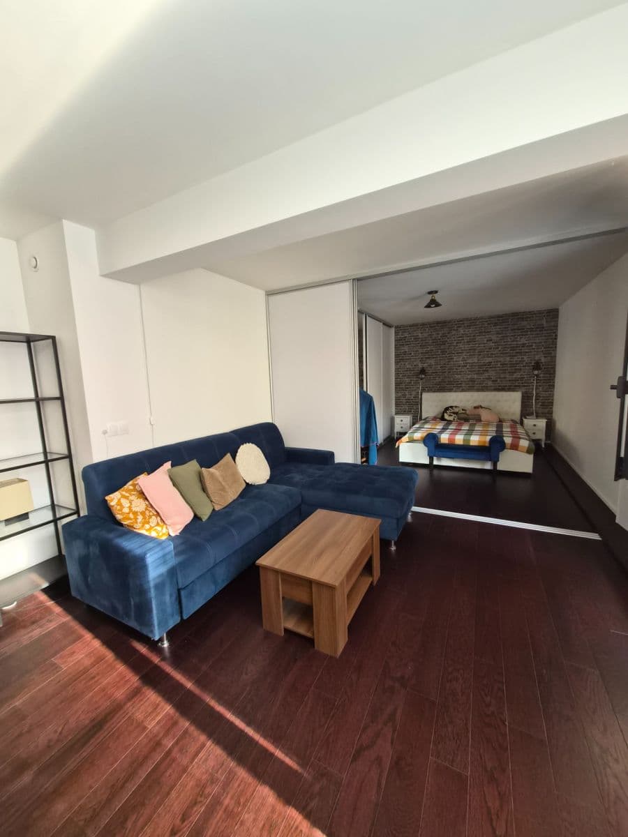 Prenájom bytu 2-izbový 50 m², Holečkova, Praha, Praha Prenájom bytu 2-izbový 50 m², Holečkova, Praha, Praha