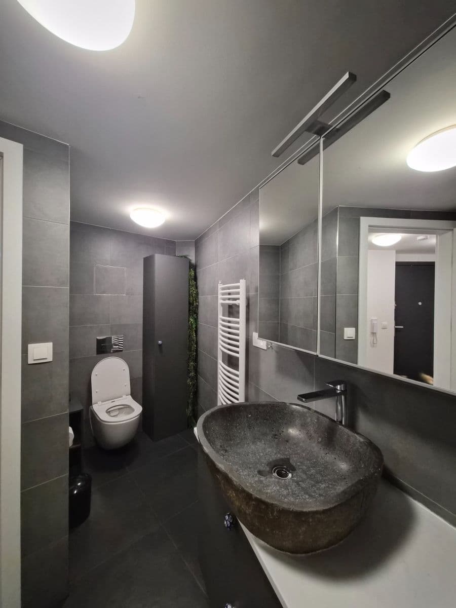 Prenájom bytu 2-izbový 50 m², Holečkova, Praha, Praha Prenájom bytu 2-izbový 50 m², Holečkova, Praha, Praha