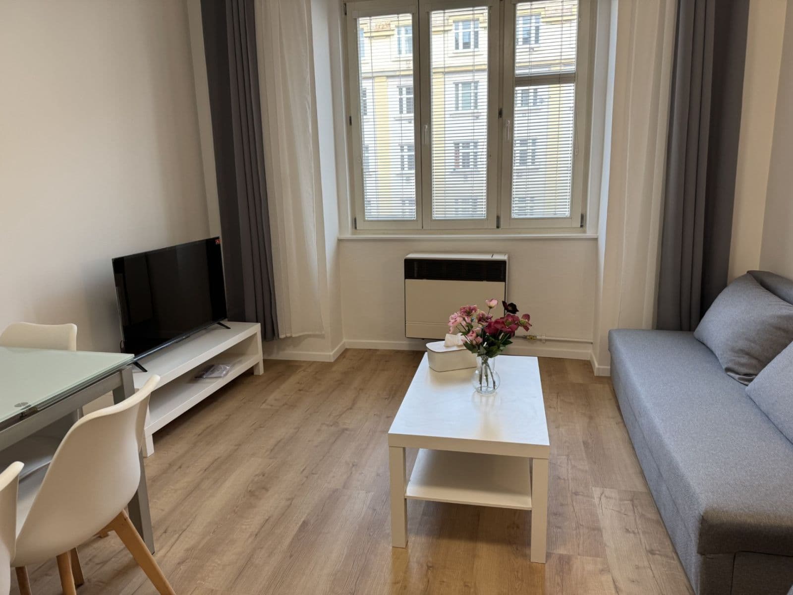 Prenájom bytu 2-izbový 50 m², Jana Želivského, Praha, Praha Prenájom bytu 2-izbový 50 m², Jana Želivského, Praha, Praha