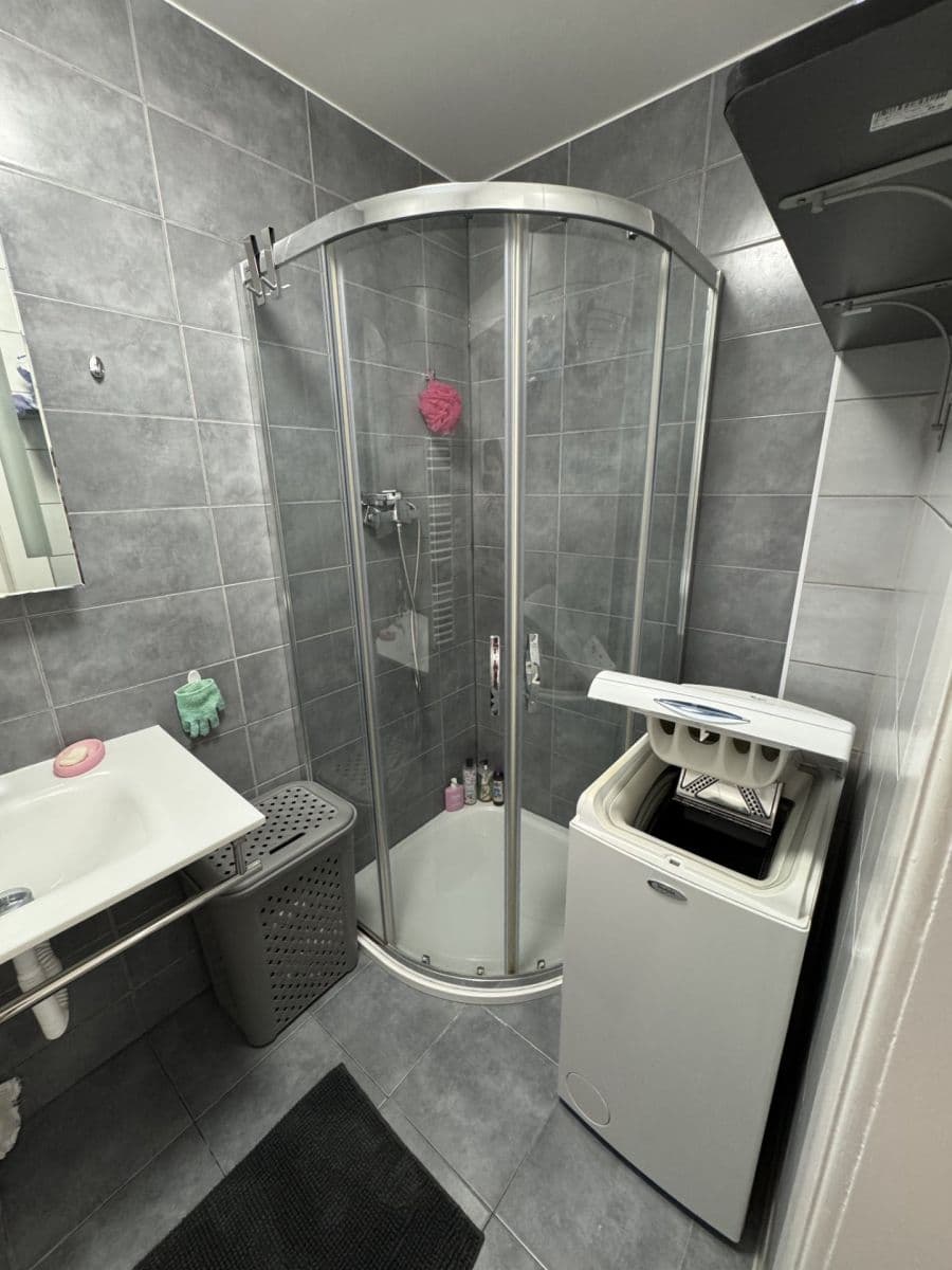 Prenájom bytu 2-izbový 50 m², Jana Želivského, Praha, Praha Prenájom bytu 2-izbový 50 m², Jana Želivského, Praha, Praha